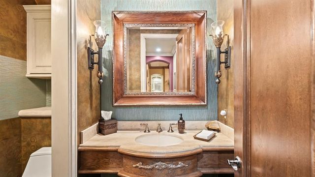 1645 Saratoga Way, Edmond, OK 73003