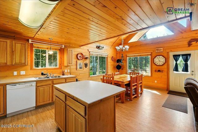 38916 Ian Circle, Sterling, AK 99672