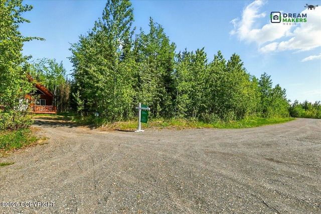 38916 Ian Circle, Sterling, AK 99672