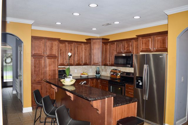 2308 Waterhaven Drive, Chattanooga, TN 37406