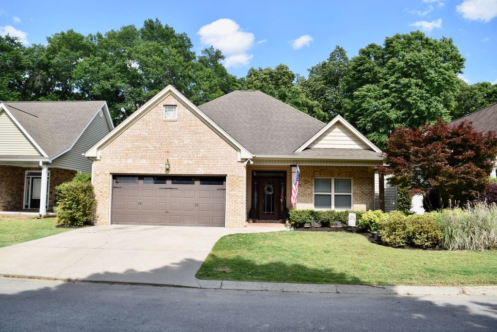 2308 Waterhaven Drive, Chattanooga, TN 37406