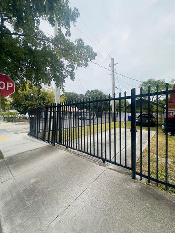5743 NW 3rd Ave, Miami, FL 33127