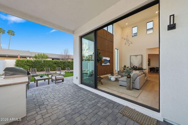 100 W NORTHERN Avenue 6, Phoenix, AZ 85021