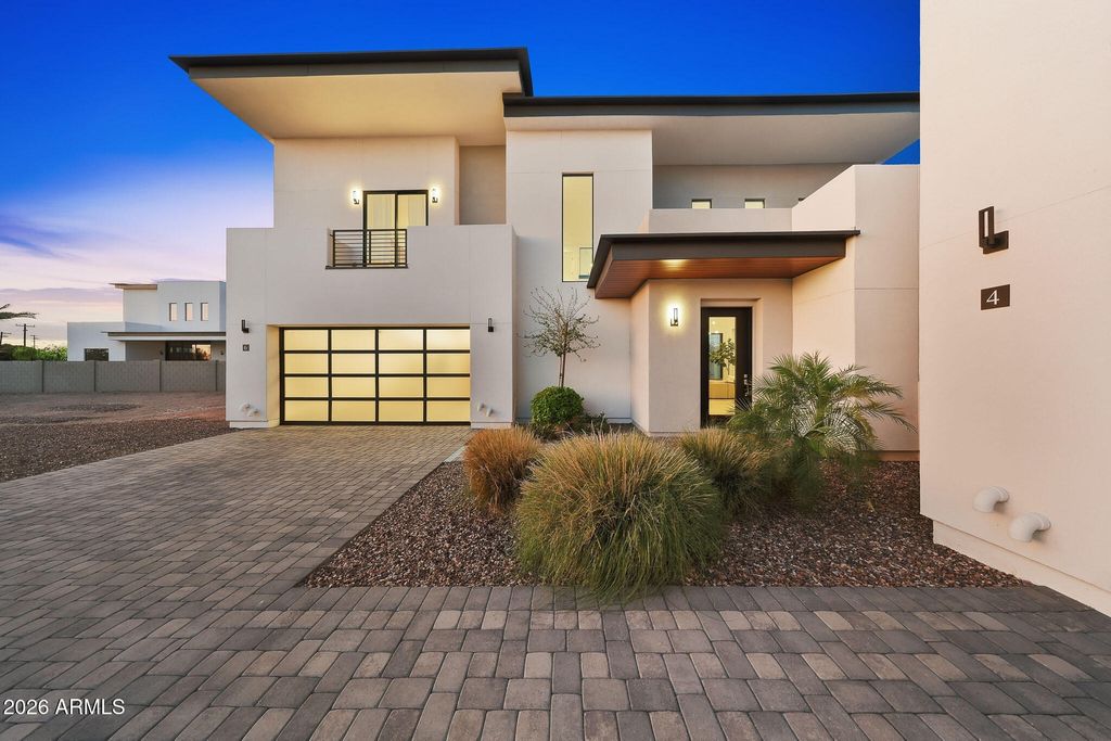 100 W NORTHERN Avenue 6, Phoenix, AZ 85021