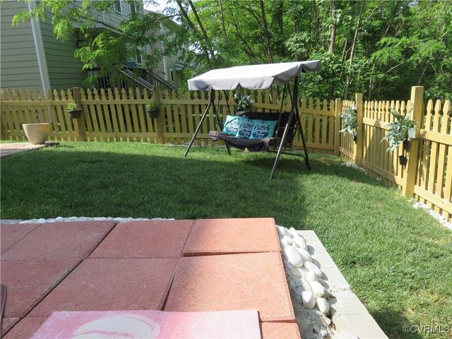 1632 Chestnut Park Ln, Richmond, VA 23222