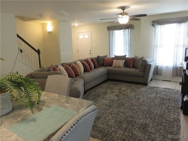 1632 Chestnut Park Ln, Richmond, VA 23222