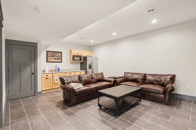 6274 Longbridge Road, Pentwater, MI 49449