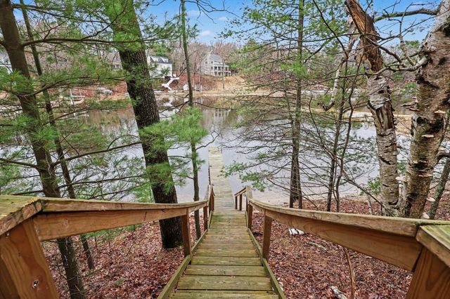 6274 Longbridge Road, Pentwater, MI 49449