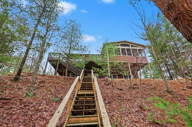 6274 Longbridge Road, Pentwater, MI 49449