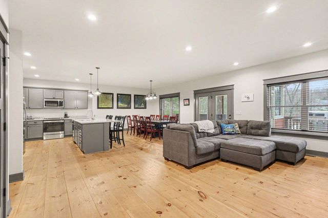 6274 Longbridge Road, Pentwater, MI 49449