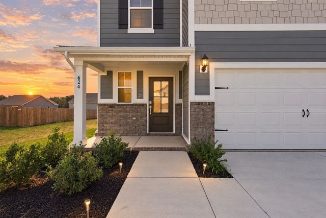 624 Emerson Ln, Westmoreland, TN 37186