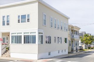 25 Winthrop Shore Drive 1, Winthrop, MA 02152