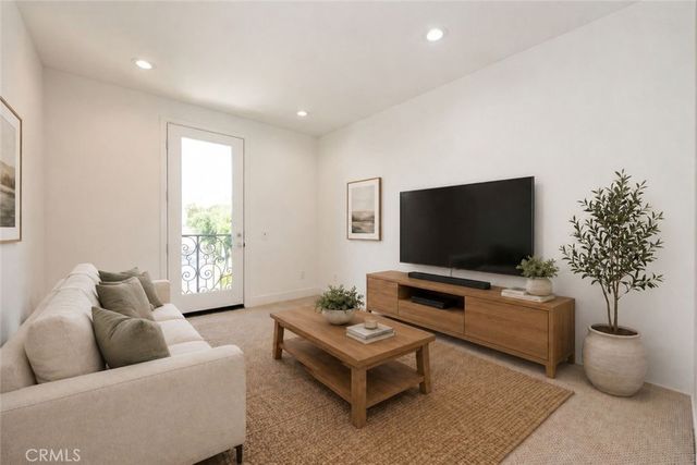 886 Francesca, Walnut, CA 91789