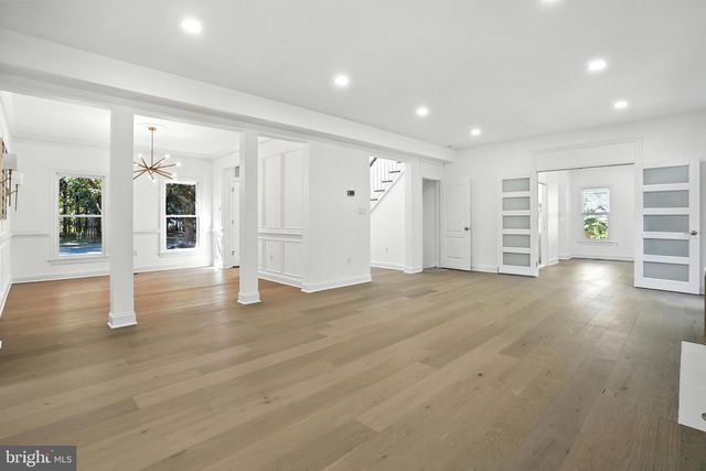 8069 CROOKED OAKS CT, Gainesville, VA 20155