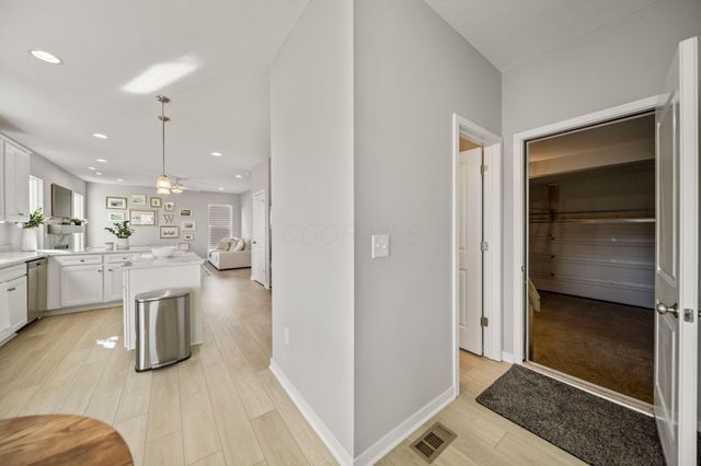 1325 Conductor Drive, Plain City, OH 43064