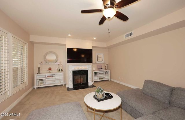 2158 E VIRGINIA Street, Mesa, AZ 85213