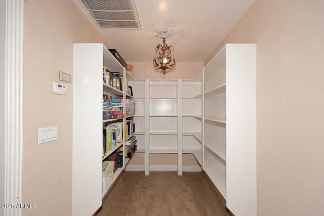 2158 E VIRGINIA Street, Mesa, AZ 85213