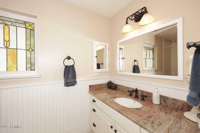 2158 E VIRGINIA Street, Mesa, AZ 85213