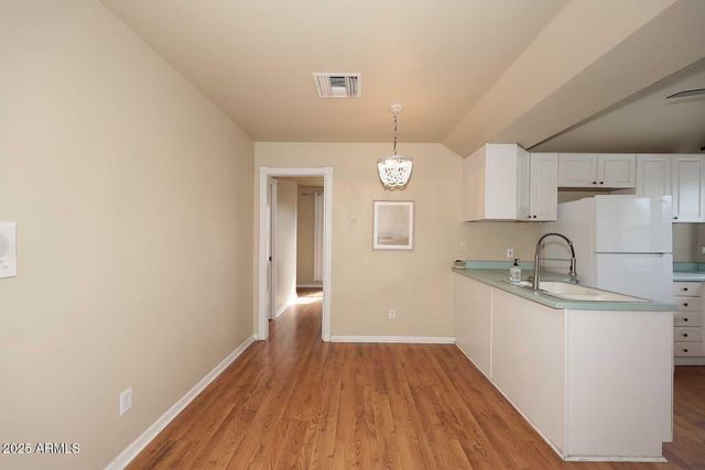 2158 E VIRGINIA Street, Mesa, AZ 85213