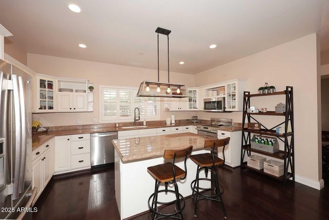 2158 E VIRGINIA Street, Mesa, AZ 85213