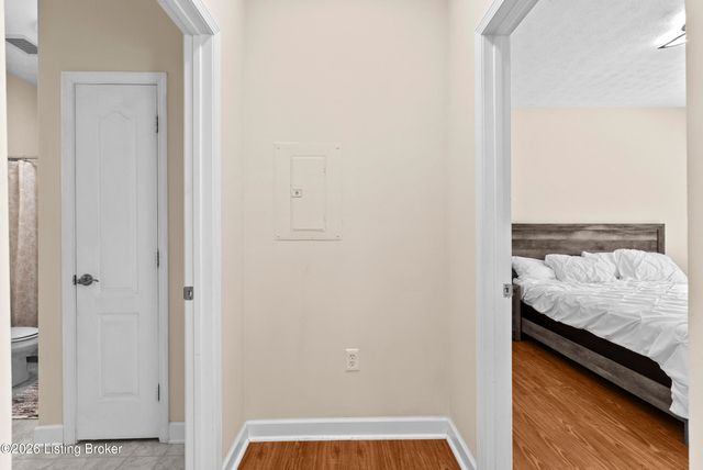 7315 St Andrews Woods Cir 103, Louisville, KY 40214