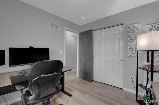 1040 Stonewick Court, Herculaneum, MO 63048