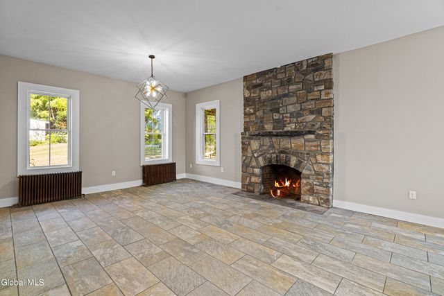 8 Mountain Street, Whitehall, NY 12887