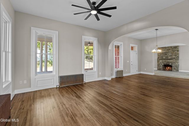 8 Mountain Street, Whitehall, NY 12887