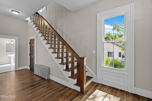 8 Mountain Street, Whitehall, NY 12887