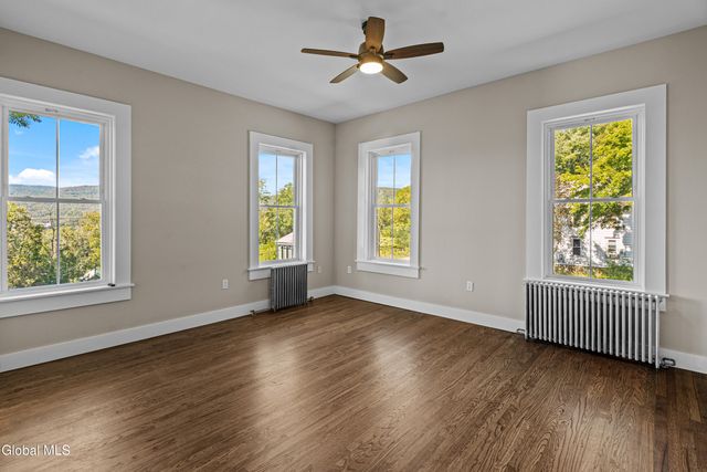 8 Mountain Street, Whitehall, NY 12887