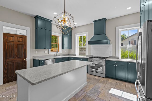 8 Mountain Street, Whitehall, NY 12887