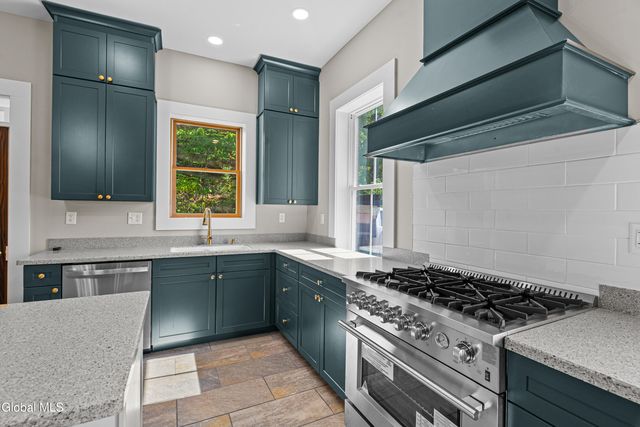 8 Mountain Street, Whitehall, NY 12887