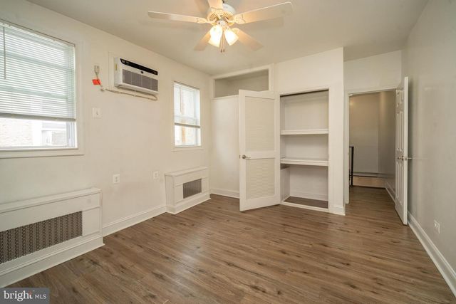 1037 SNYDER AVE, Philadelphia, PA 19148