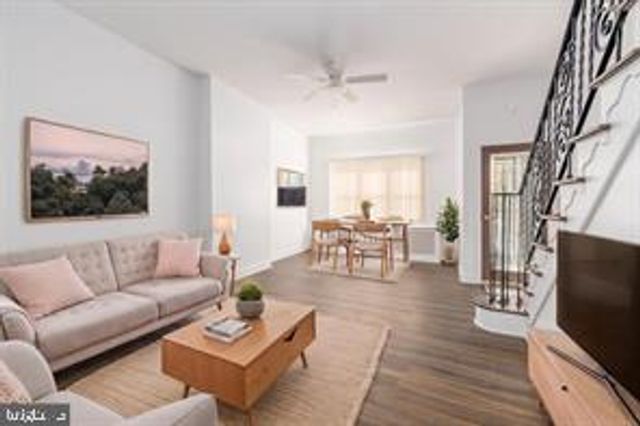 1037 SNYDER AVE, Philadelphia, PA 19148