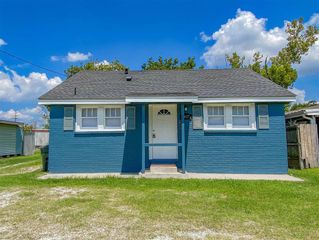 807 Alamo Street, Lake Charles, LA 70601