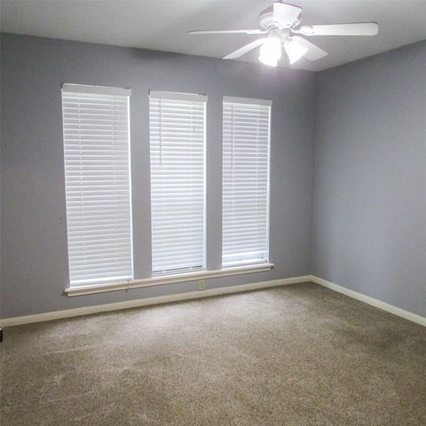 2232 Azalea Circle Circle, Huntsville, TX 77340
