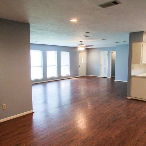 2232 Azalea Circle Circle, Huntsville, TX 77340