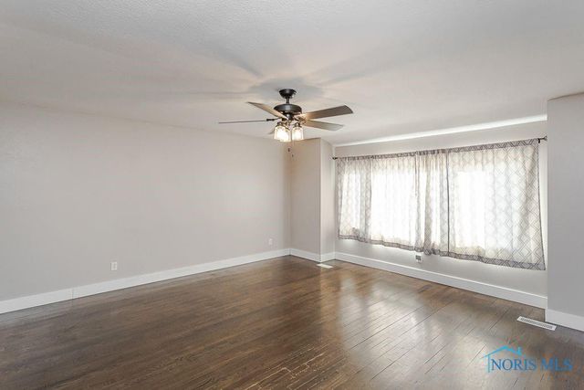 8550 Avenue Road, Perrysburg, OH 43551