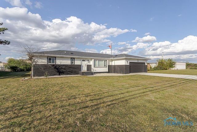 8550 Avenue Road, Perrysburg, OH 43551