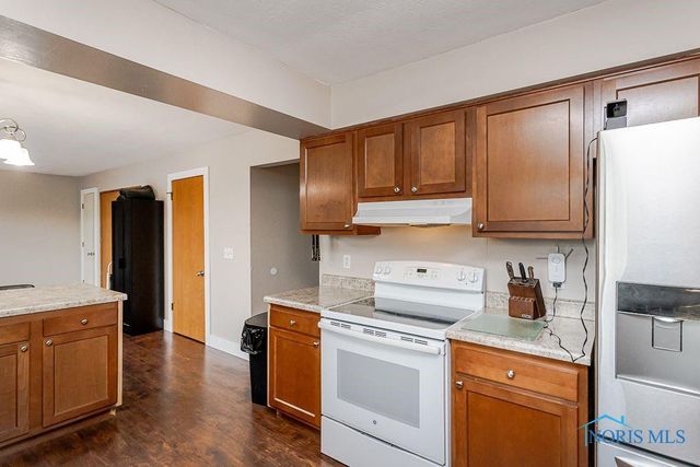 8550 Avenue Road, Perrysburg, OH 43551