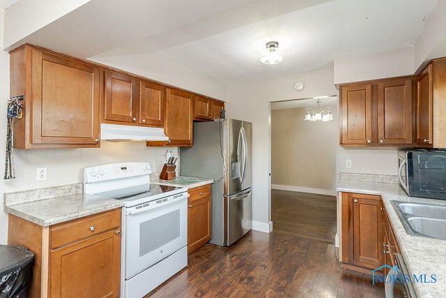 8550 Avenue Road, Perrysburg, OH 43551