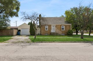 213 E Joe Orr Road, Chicago Heights, IL 60411