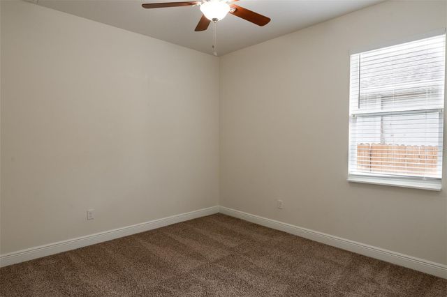 2029 E NEW ORLEANS AVENUE, Tampa, FL 33610