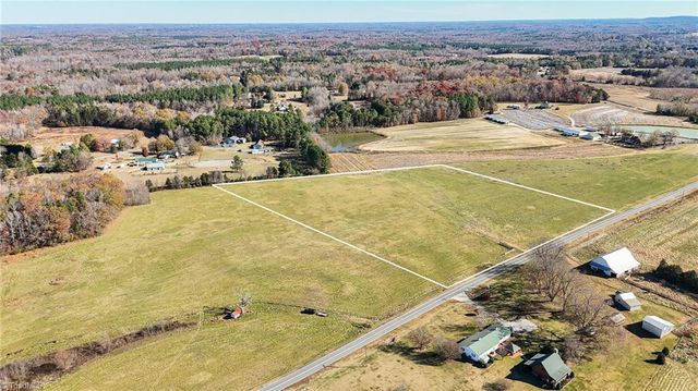 6641 Phillippi Road, Liberty, NC 27298