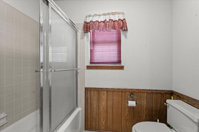 308 W 6th Street, Sundown, TX 79372