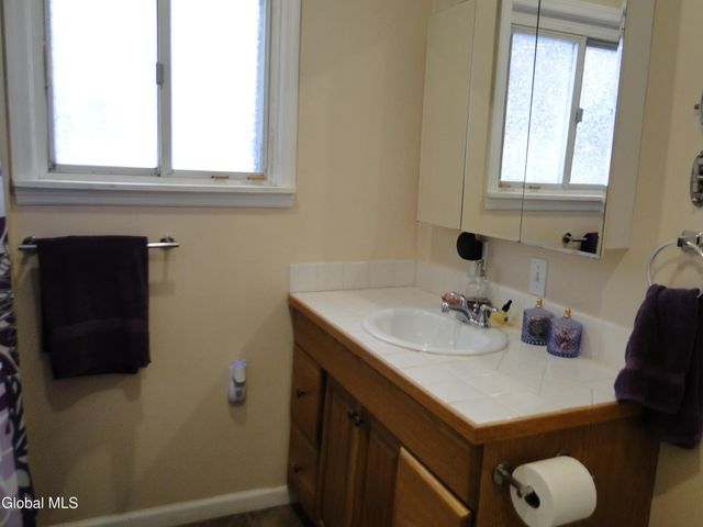 48 Keeler Drive, Albany, NY 12208