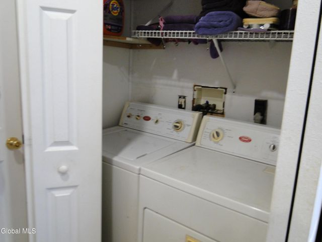 48 Keeler Drive, Albany, NY 12208