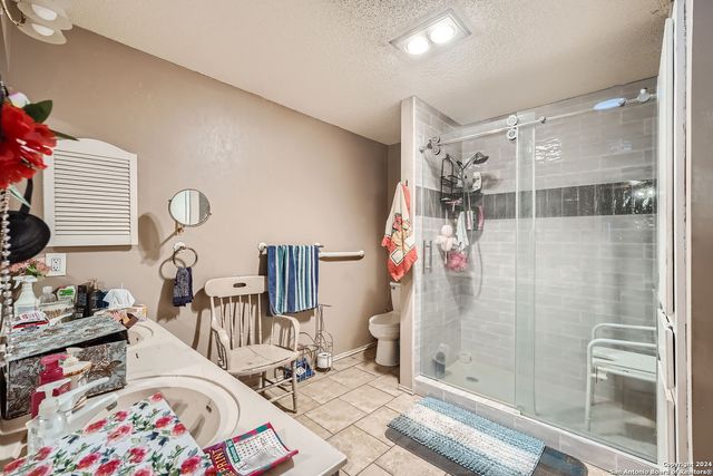 7111 Bart Hollow, San Antonio, TX 78250