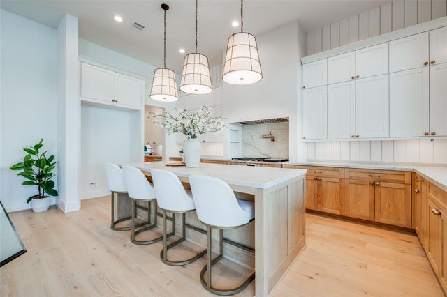 2332 South Blvd Boulevard, Houston, TX 77098
