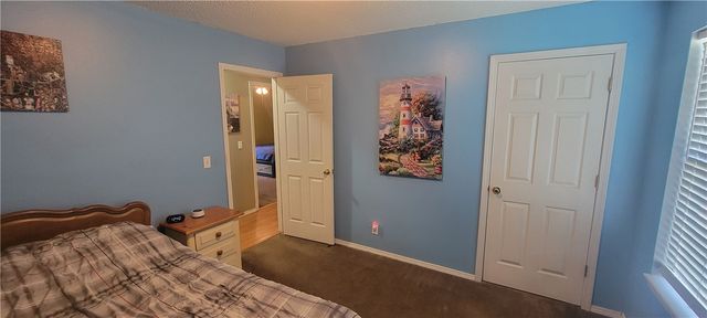 5 White Parish Lane, Bella Vista, AR 72714